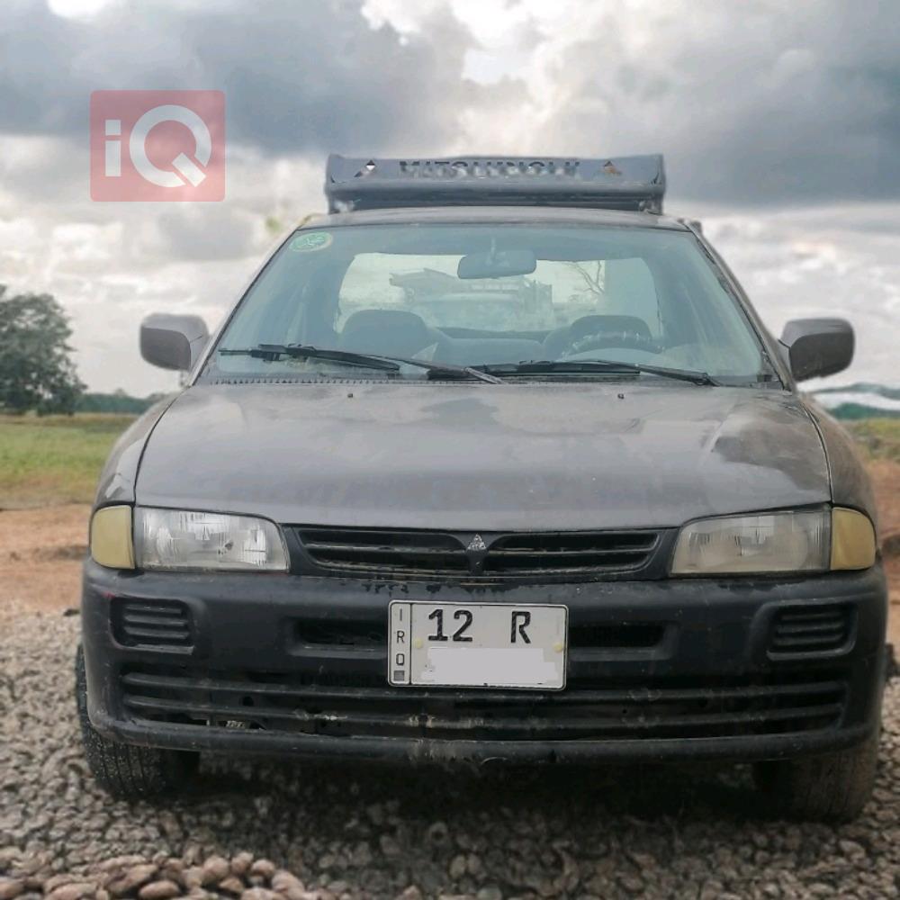 میتسوبیشی لانسەر